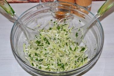 Салат из капусты с уксусом и маслом