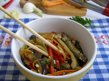 Корейский салат из баклажанов