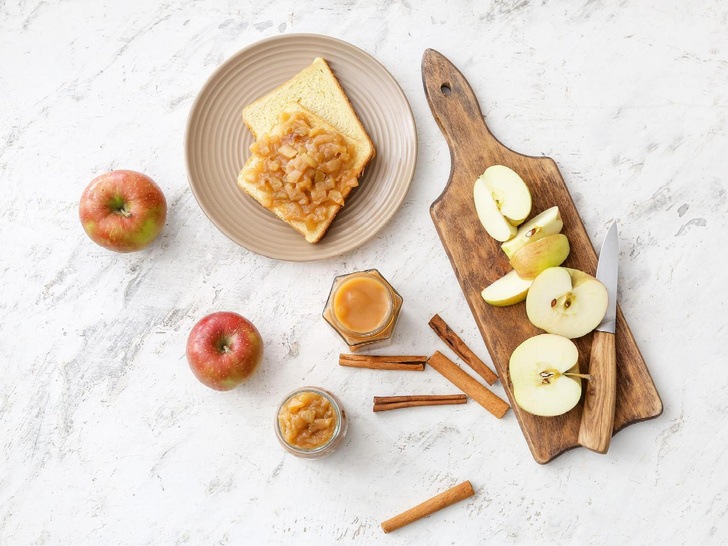 Яблочный тост герцогини Меган: рецепт, передаваемый из поколения в поколение семьей Маркл
