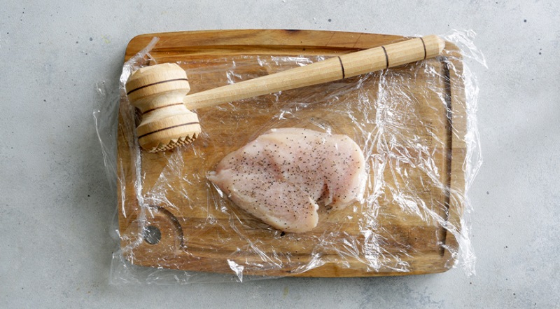 Венский куриный шницель в панировке с бородинским хлебом, пошаговый рецепт с фото