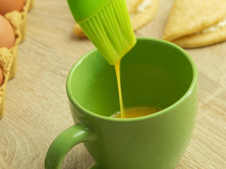 Булочки со шпинатом: самый быстрый рецепт чайной выпечки
