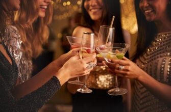 Полный алкогольный этикет: 15 правил, которые нельзя нарушать (чтобы не прослыть невеждой)
