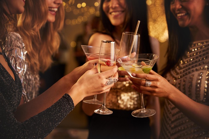 Полный алкогольный этикет: 15 правил, которые нельзя нарушать (чтобы не прослыть невеждой)