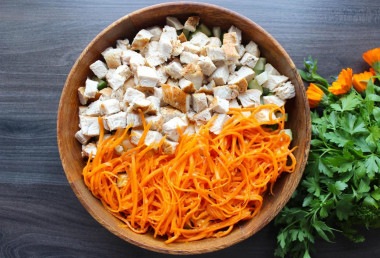Куриный салат Морковь по-корейски Свежий огурец