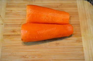Салат из моркови с майонезом и чесноком