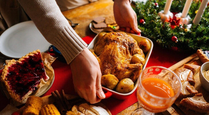 Шикарный праздник без хлопот: 6 блюд к Новому году, которые можно заморозить уже сейчас