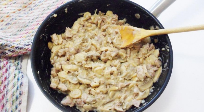 Жульен с картофелем и грибами, пошаговый рецепт с фото на 437 ккал