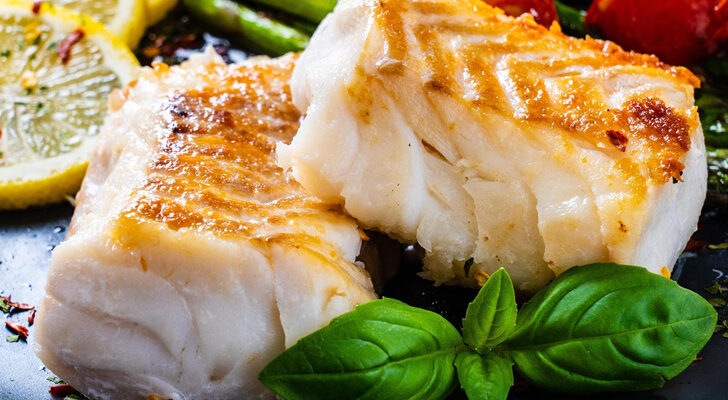 Что приготовить из рыбы на Новый год: 6 рецептов, которые придутся вам по душе
