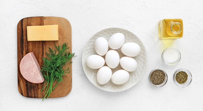 Яичные конвертики с сыром и ветчиной, пошаговый рецепт с фото на 507 ккал