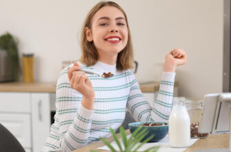 Опасная привычка: почему женщинам нельзя пропускать завтрак по утрам
