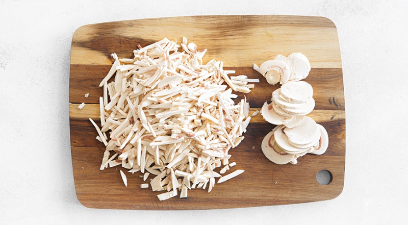 Жульен в тарталетках с грибами в духовке, рецепт пошаговый с фото на 167 ккал