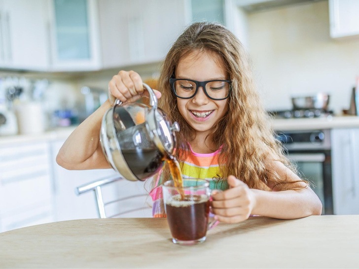 Яд для детей: С какого возраста детям можно пить кофе