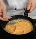 классический французский омлет, пошаговый рецепт с фото, 353 ккал