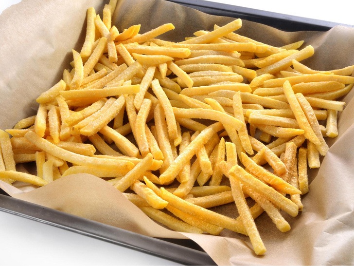Домашний картофель фри, который держит форму: без масла и лишних калорий