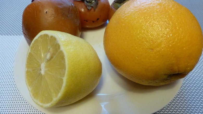 Смузи из хурмы и цитрусовых – рецепт с фото, ингредиентами и пошаговой инструкцией