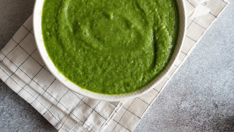 Зеленый смузи с яблоком и шпинатом — пошаговый рецепт с фото, ингредиентами и как приготовить