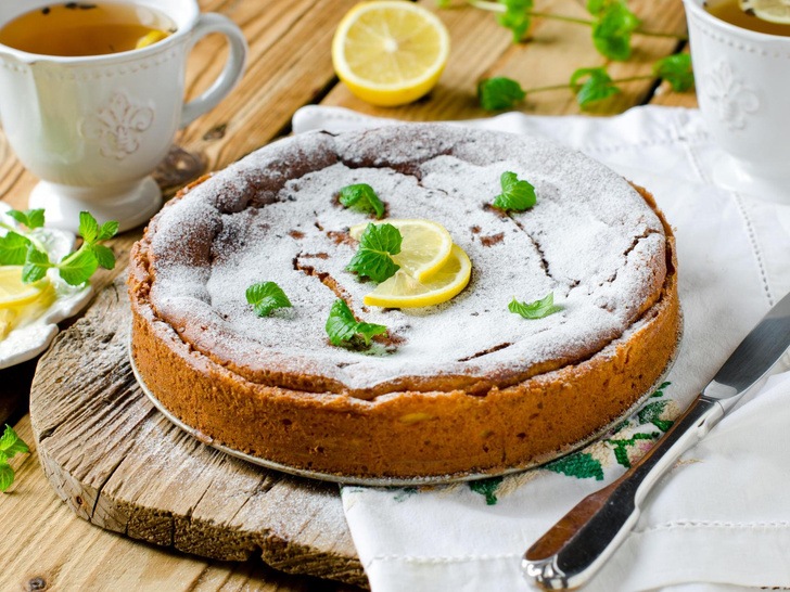 Русский пирог с творогом и вареньем Юлии Высоцкой: ароматнейший десерт, который понравится всей семье