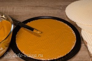 Вафельный торт со сгущенкой, рецепт с фото