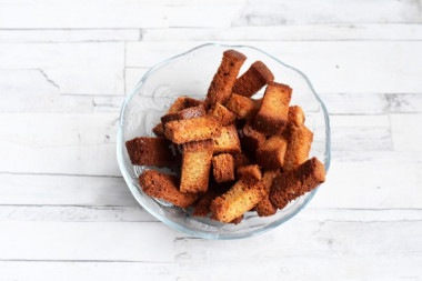 Салат с курицей и маком