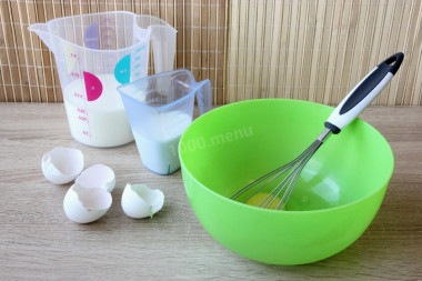 Блины на молоке и кефире с дырочками из ткани