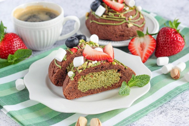 Печенье с фисташковой крошкой в ​​Дубае